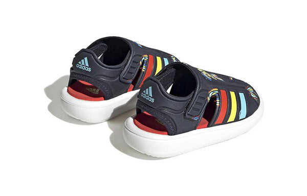 Кроссовки водные с закрытым носком летние сандалии Adidas, черный — фото 3