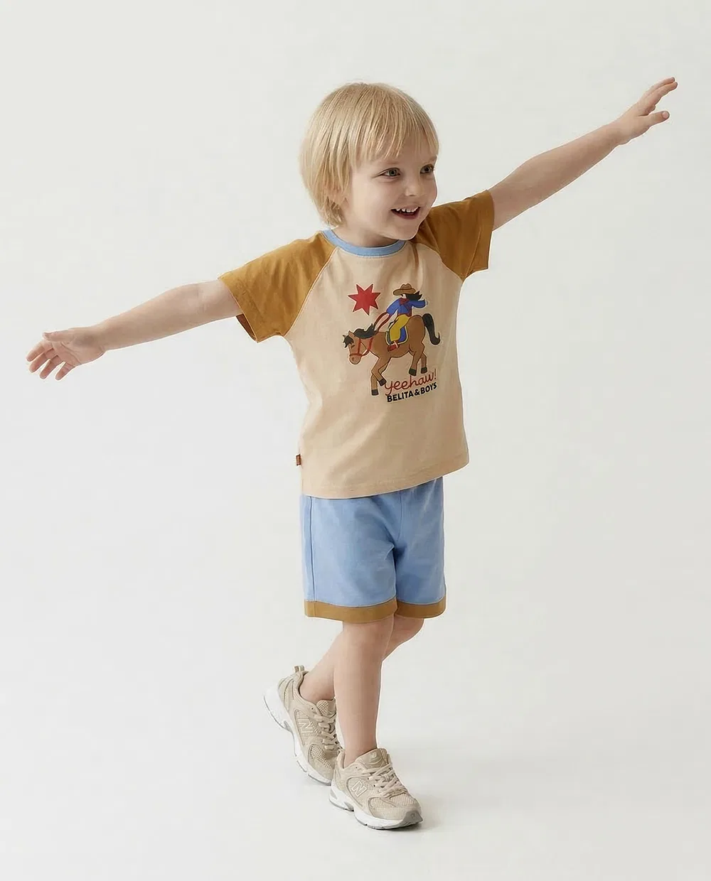 Детский комплект из футболки и шорт Cowboy Color Block, бежевый, от Belita&Boys