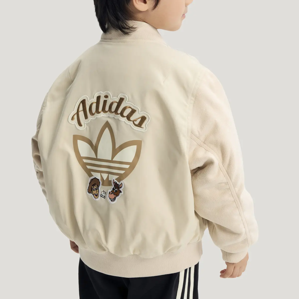 X Disney Утепленная Куртка FW25 Детская Adidas Originals, linen crystal коричневый — фото 4