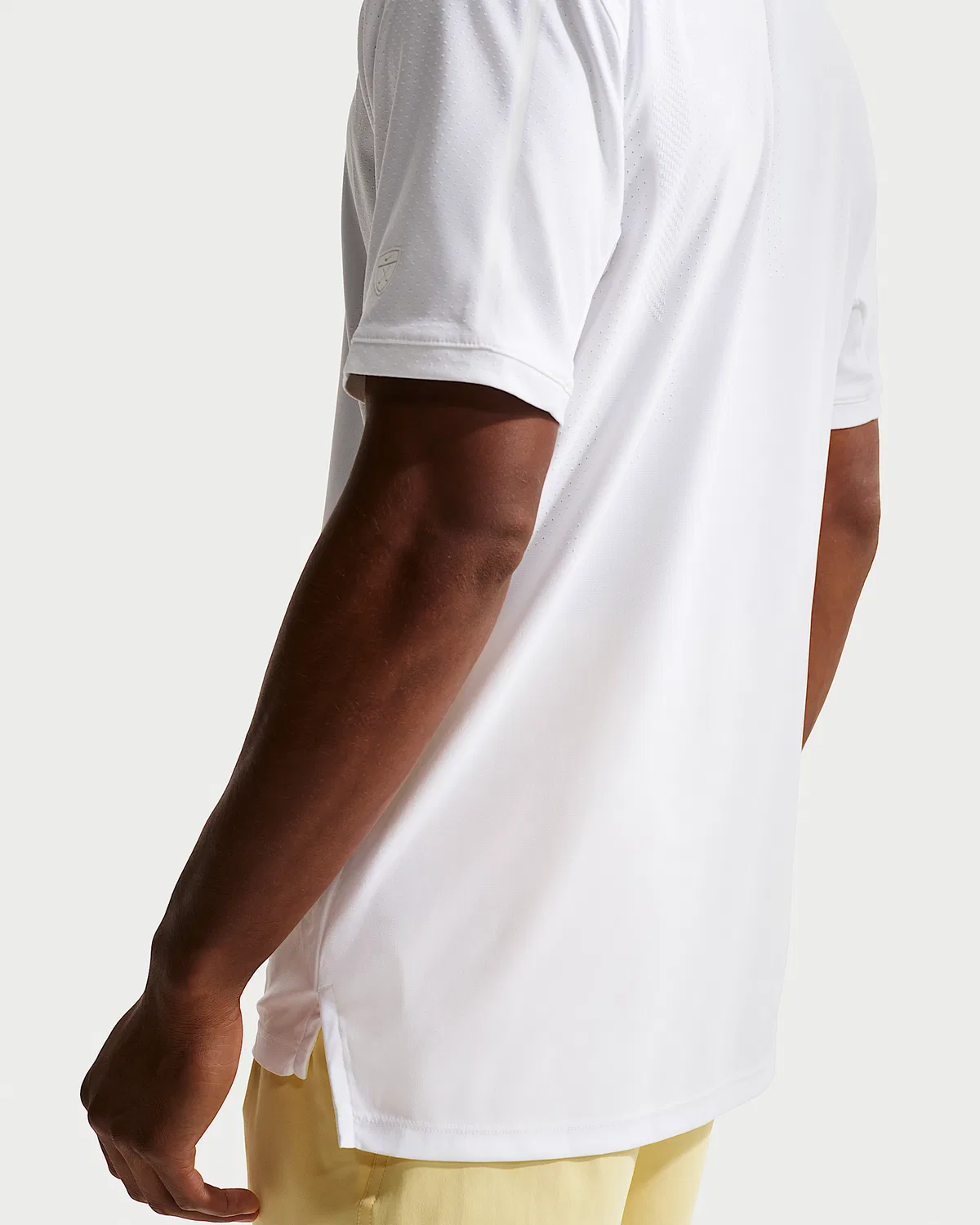 Мужское поло Nike Tailored Performance Dri-FIT Golf, White/White — фото 2