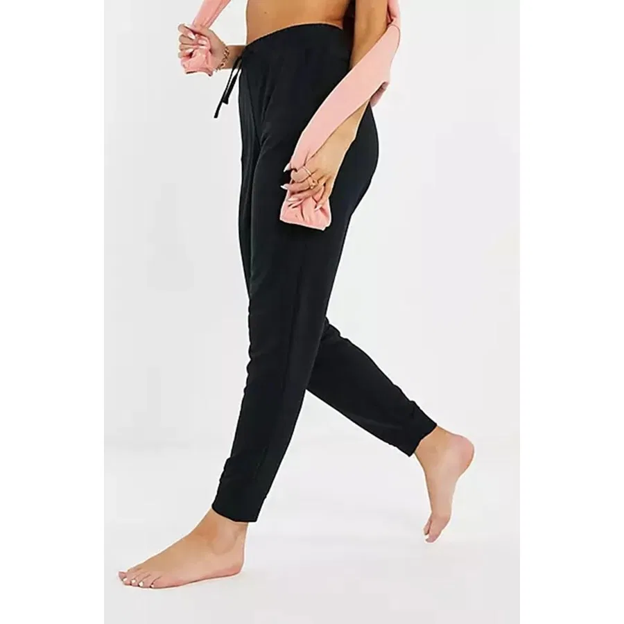 Женские джоггеры 7/8 Yoga Dri-FIT Fleece Nike, Черный — фото 4