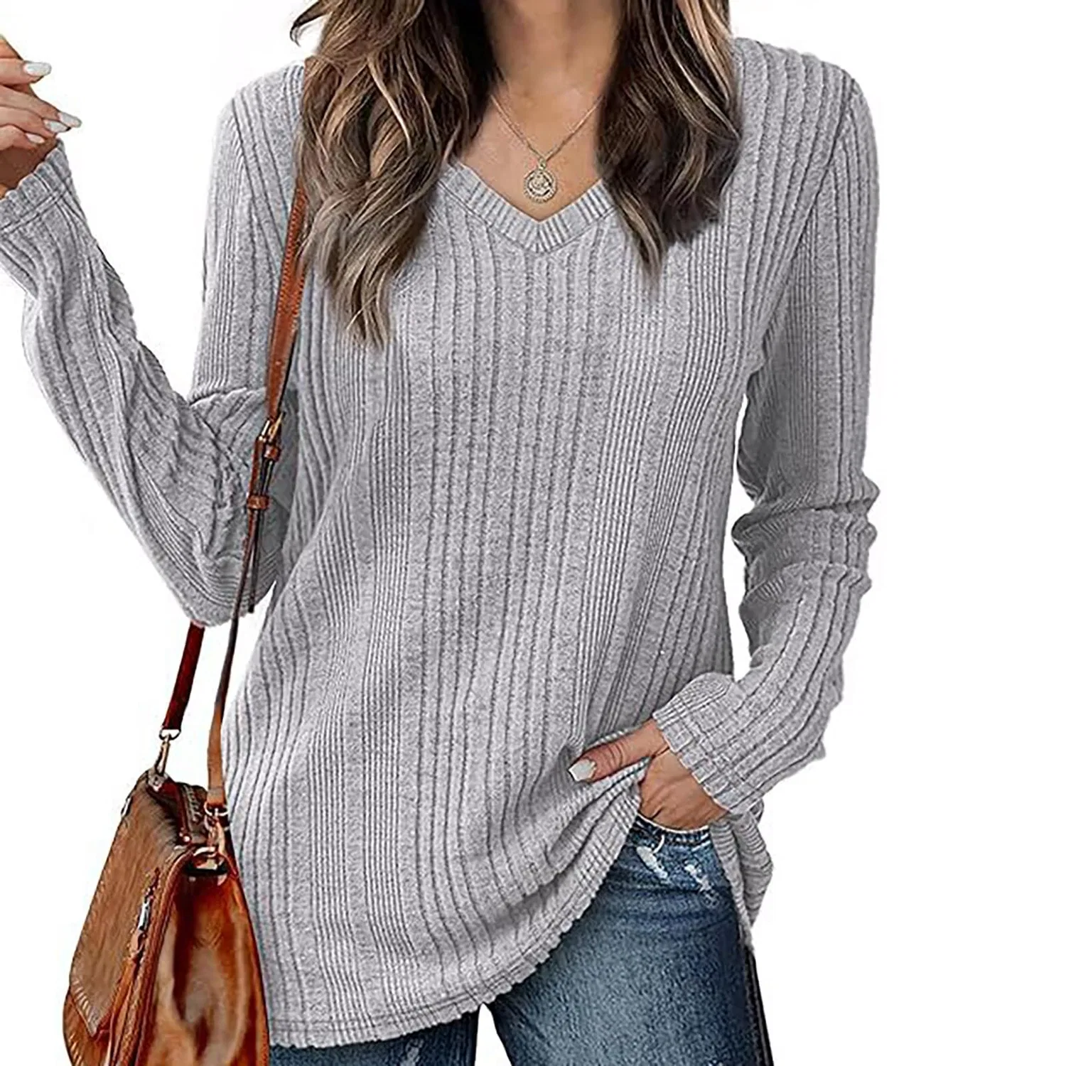 Женский свитер с v-образным вырезом Kindness Sweater, Silver — фото 3