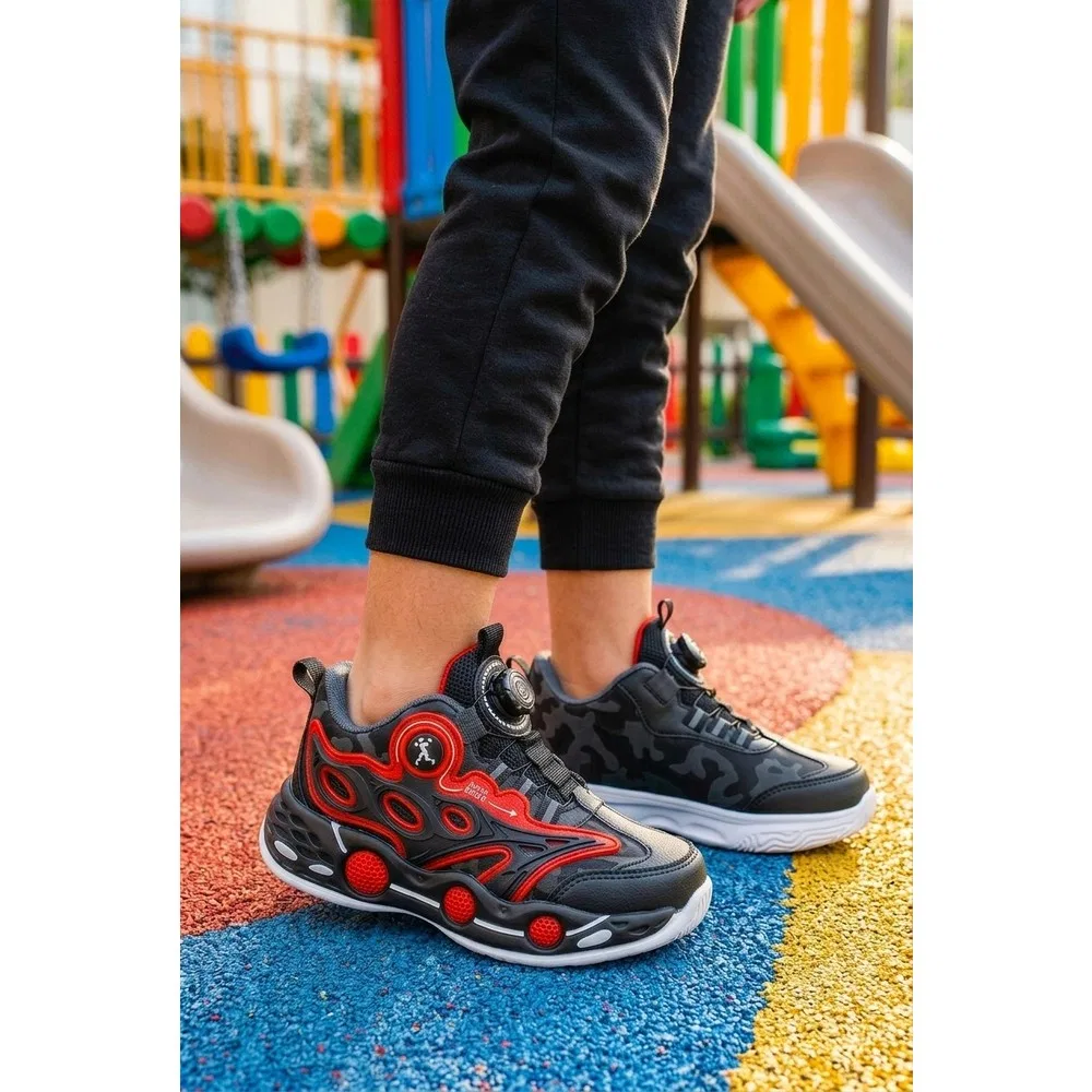 Детские кроссовки с подсветкой и шнуровкой, Red Black Rush Ht Hotin