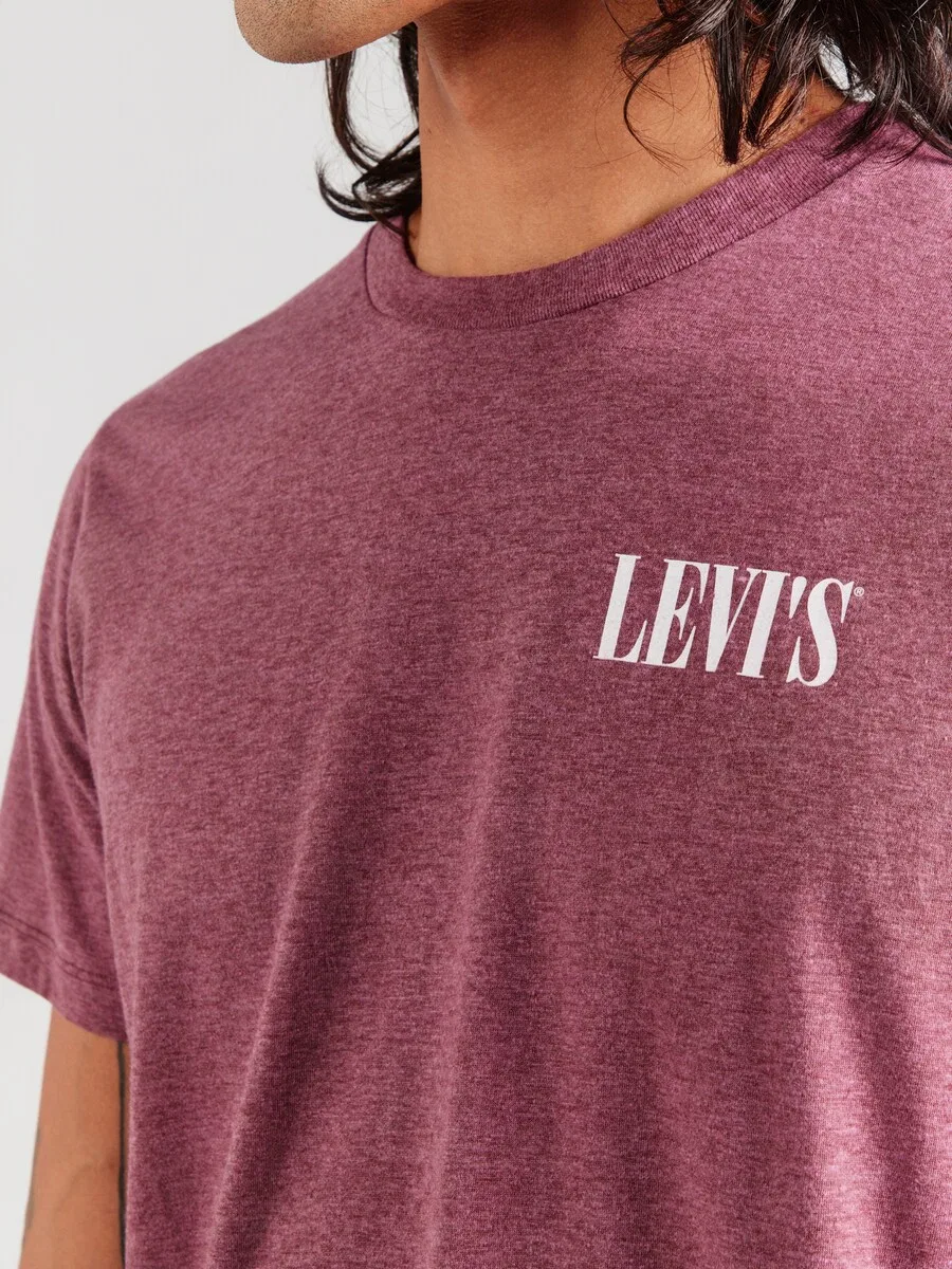 Футболка LEVI'S Regular в красно-пятнистом цвете — фото 3