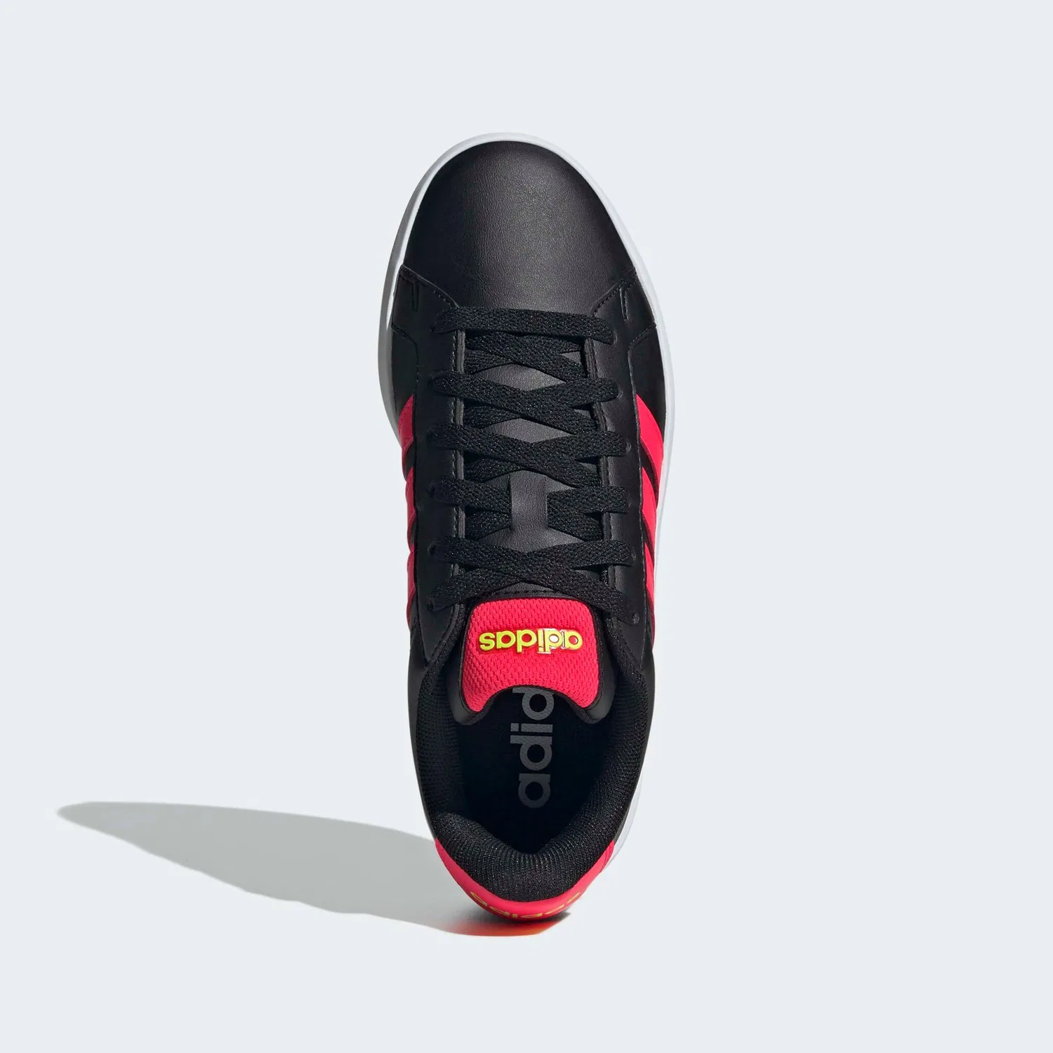 Детские кроссовки с тремя полосками Adidas Sportswear Grand Court 3.0, Core Black/Lucid Red/Lucid Lemon — фото 4