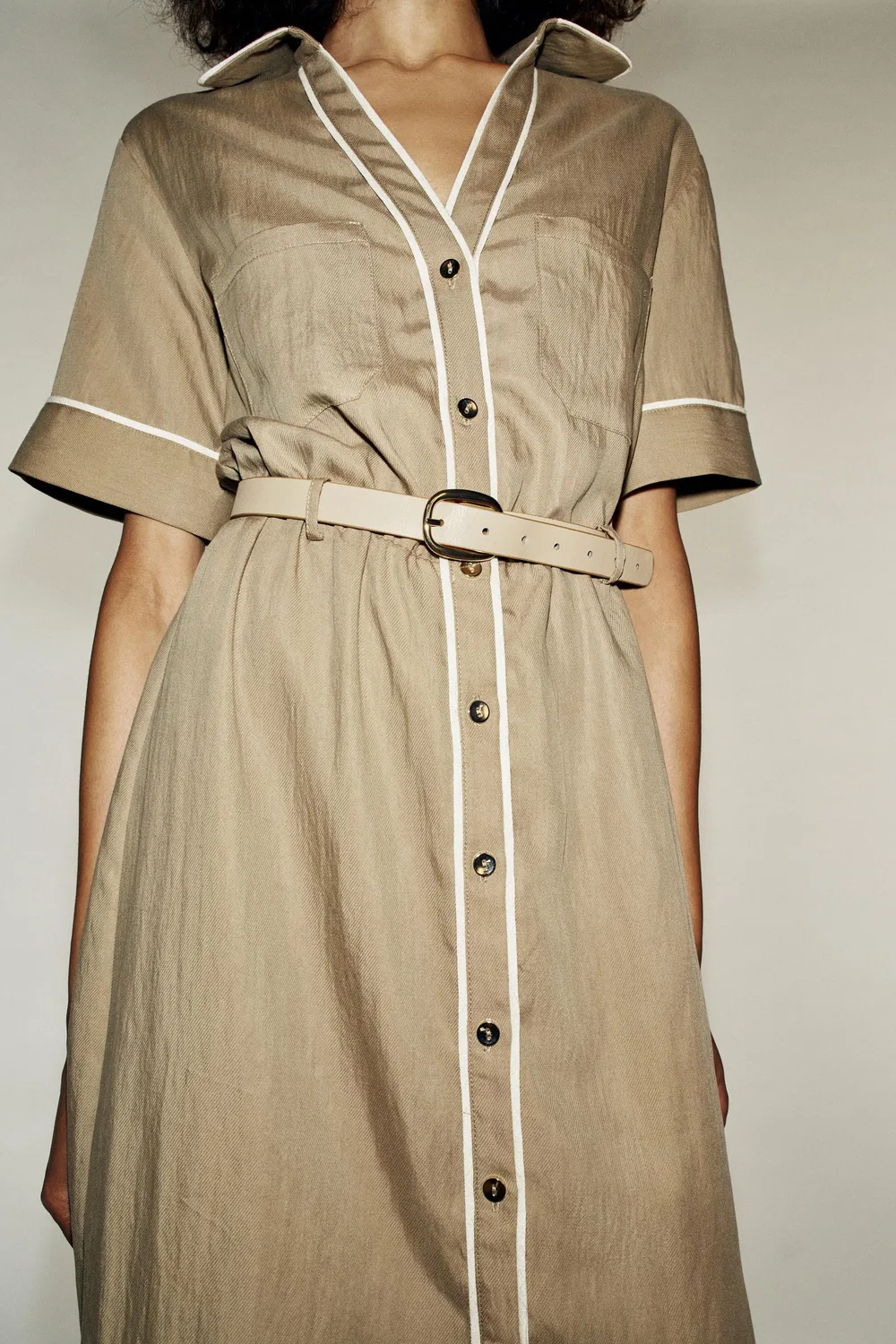 Платье миди с контрастной отделкой и поясом ZARA, Dark camel — фото 3