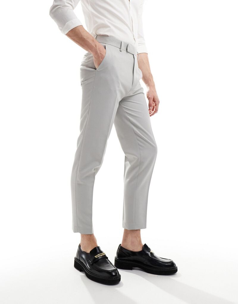 

ASOS DESIGN – элегантные светло-серые брюки с зауженными брючинами