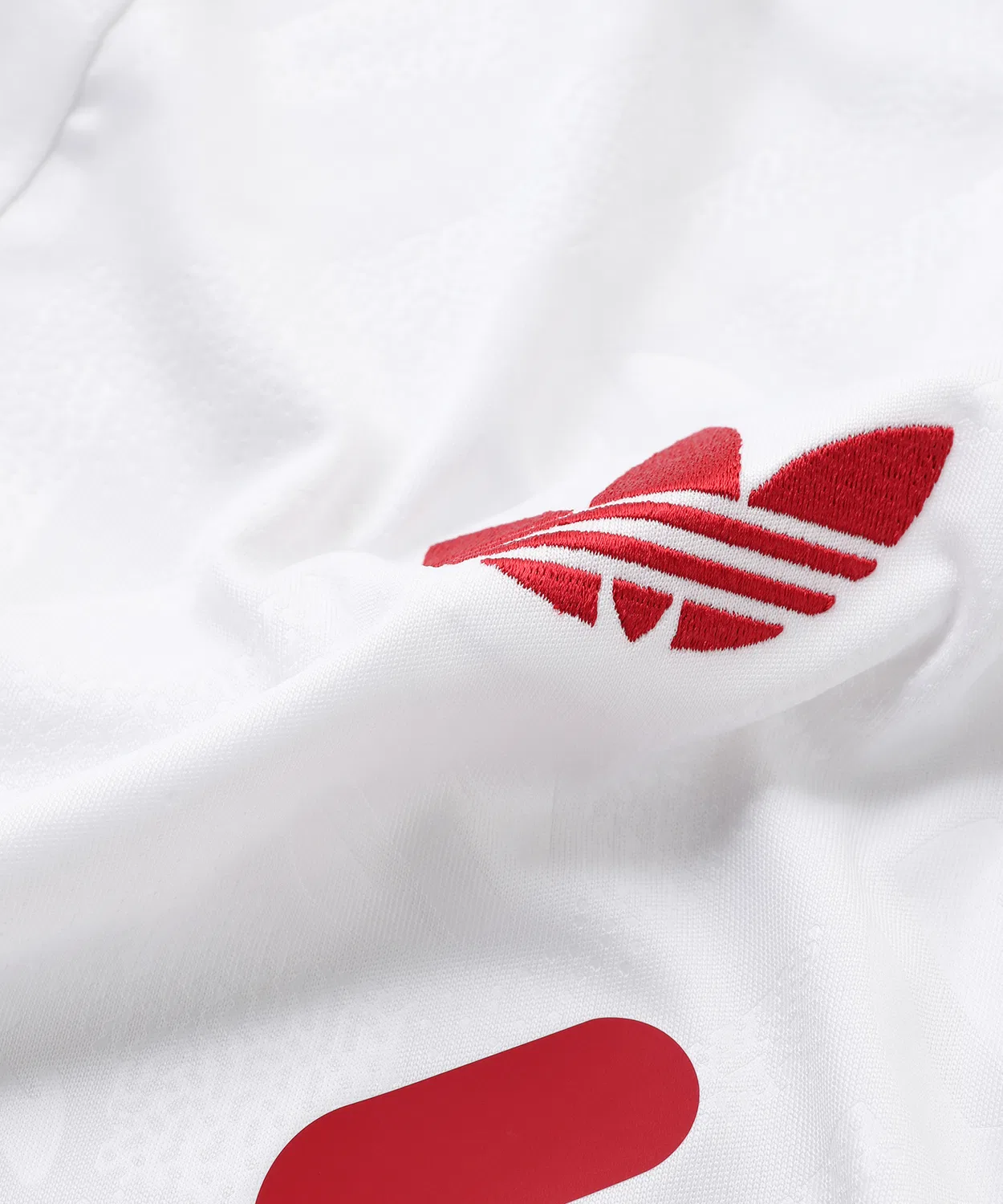 Мужская футболка с длинным рукавомLiverpool FC Away Replica L/S Adidas, White — фото 3