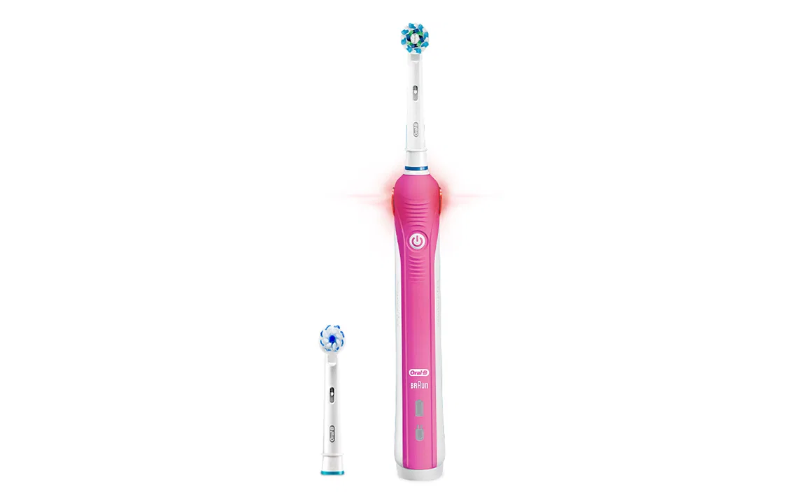 Электрическая зубная щетка Oral-B P3000, Pink