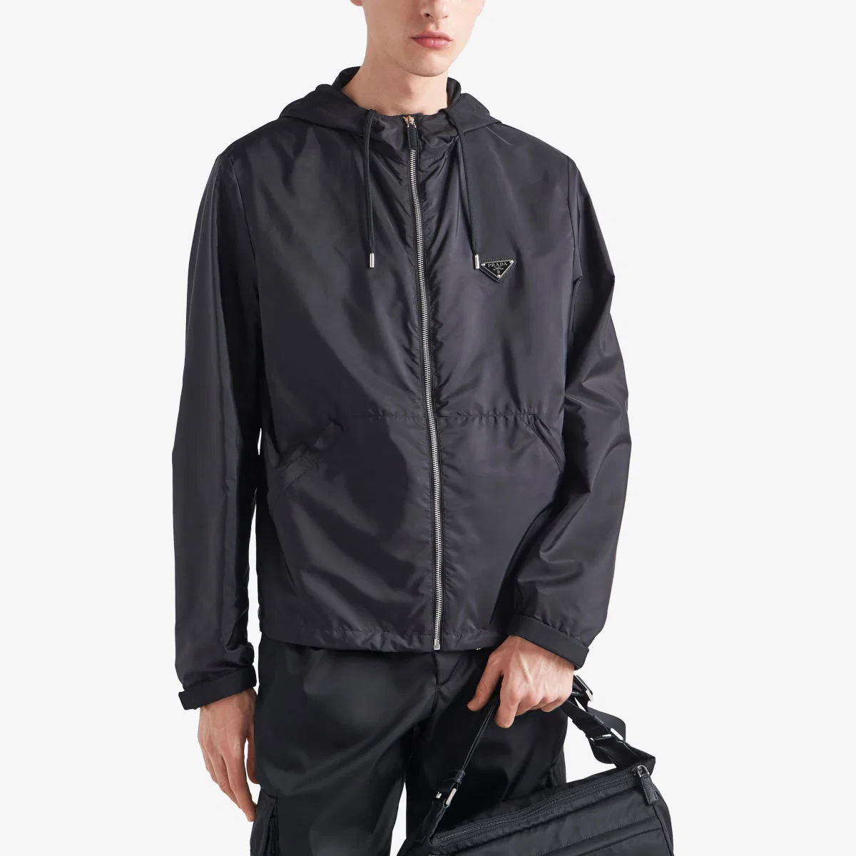 Куртка из нейлона Re-nylon с капюшоном на шнурке Prada, черный — фото 3