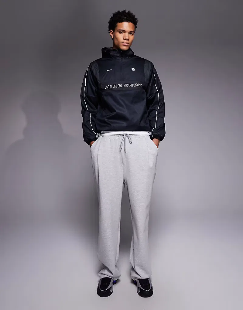 Тканая куртка Nike Shox с половинной молнией, черно-серая — фото 2