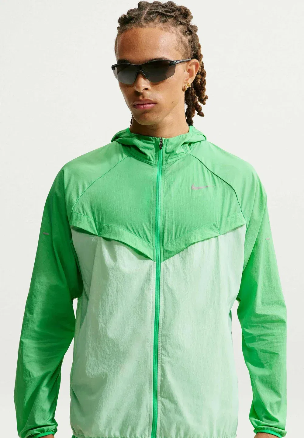 Куртка для бега M nk uv rpl stride - беговая куртка Nike Performance, Green Spark Cucumber Calm — фото 3