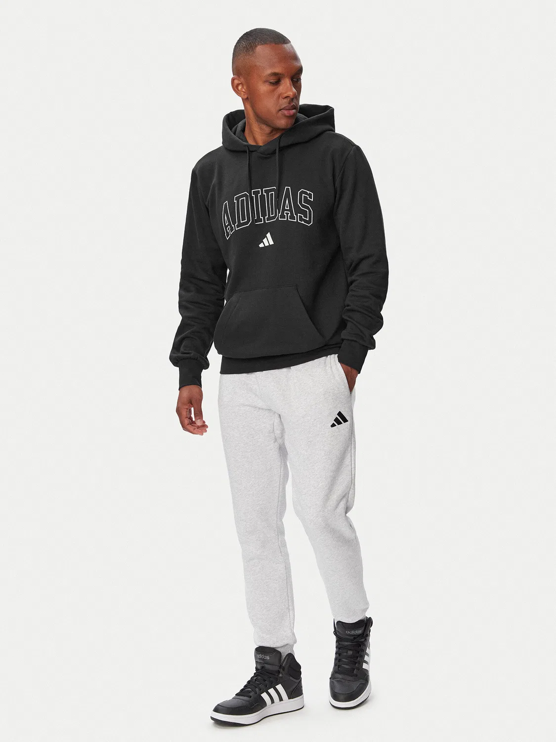 Мужская толстовка стандартного кроя Collegiate Script Graphic Hoodie Adidas, черный — фото 2