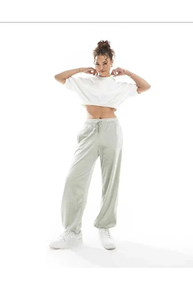 Женская футболка свободного кроя с коротким рукавом Sportswear collection short-sleeve fleece loose fit t-shirt Nike, Off-White — фото 3