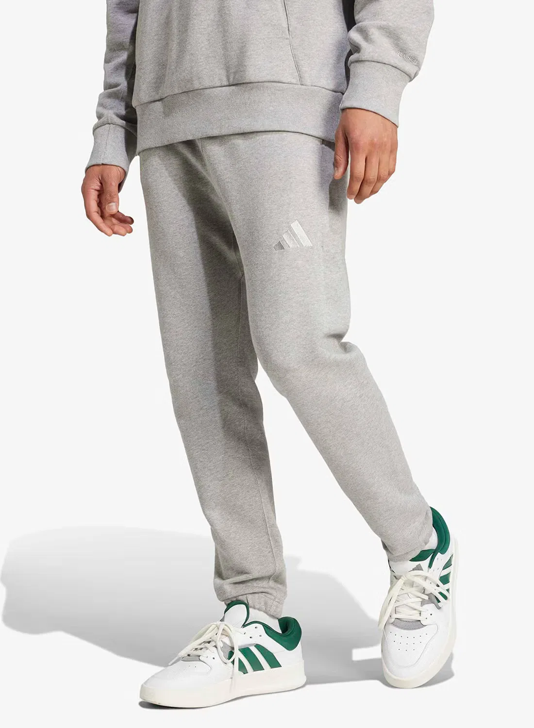 Брюки-джоггеры с зауженным кроем Adidas, серый