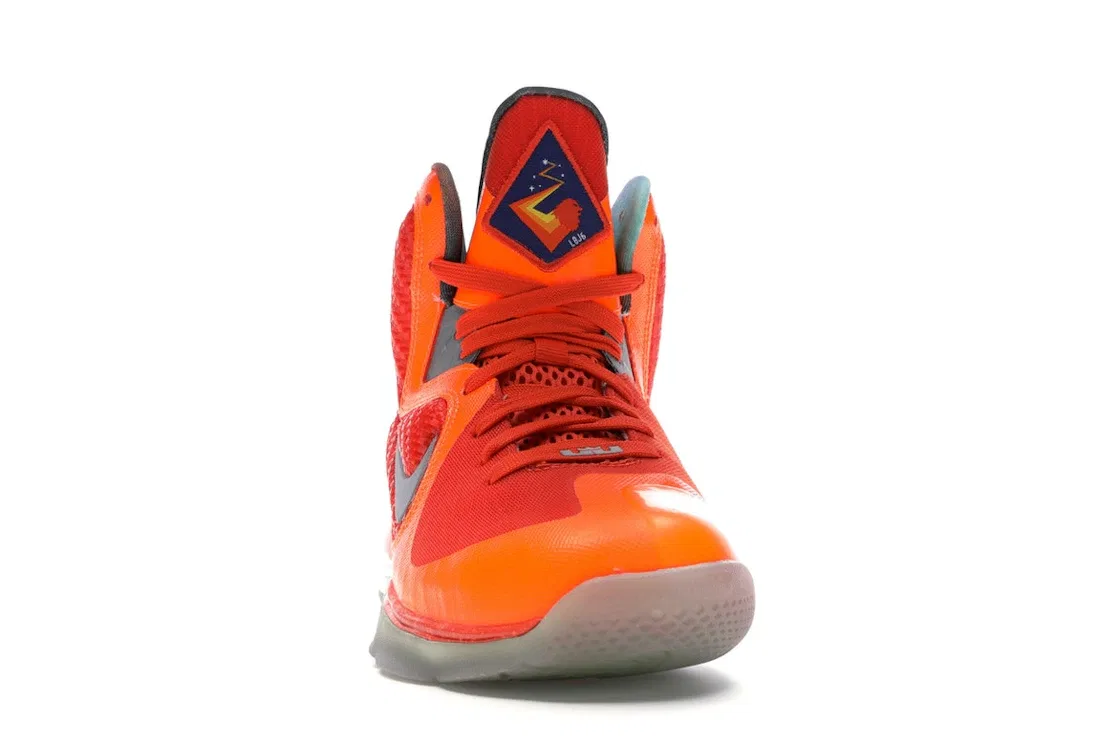 Детские кроссовки для мальчиков с дышащим верхом Nike LeBron 9 Nike, Ttl Orng/Metallic Silver-Team Orng-Mn — фото 2