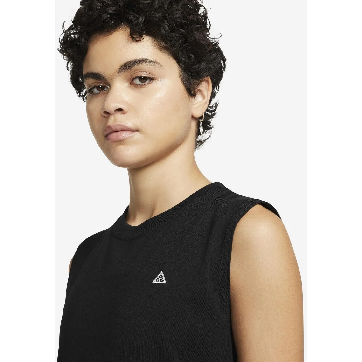 Женская майка без рукавов Nike Wmns Acg Dri-fit Adv Sleeveless Tank, Schwarz — фото 4