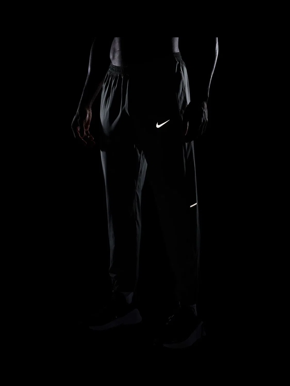 Беговые джоггеры Nike дымчато-серого цвета Miler Dri-FIT — фото 4