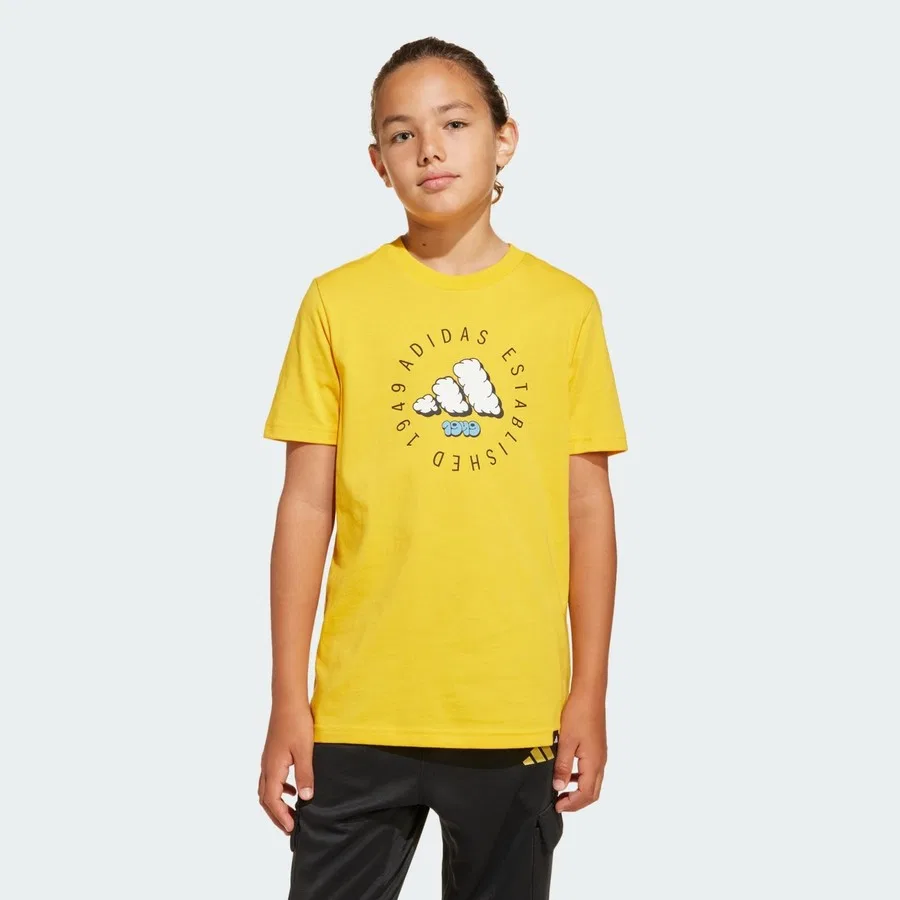 Детская футболка с графическим принтом Fun Graphic Tee adidas, Желтый — фото 2