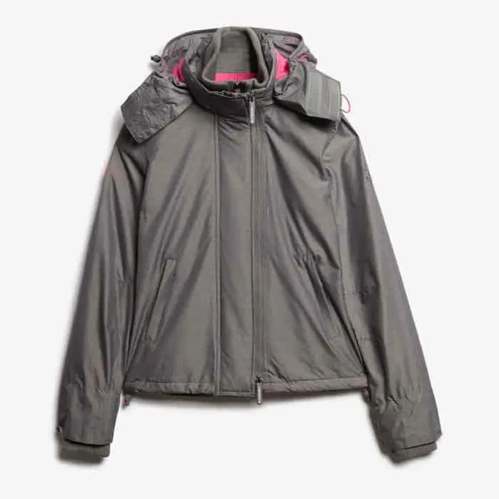 Женская куртка-ветровка с принтом Pop Arctic Superdry, Grey — фото 3