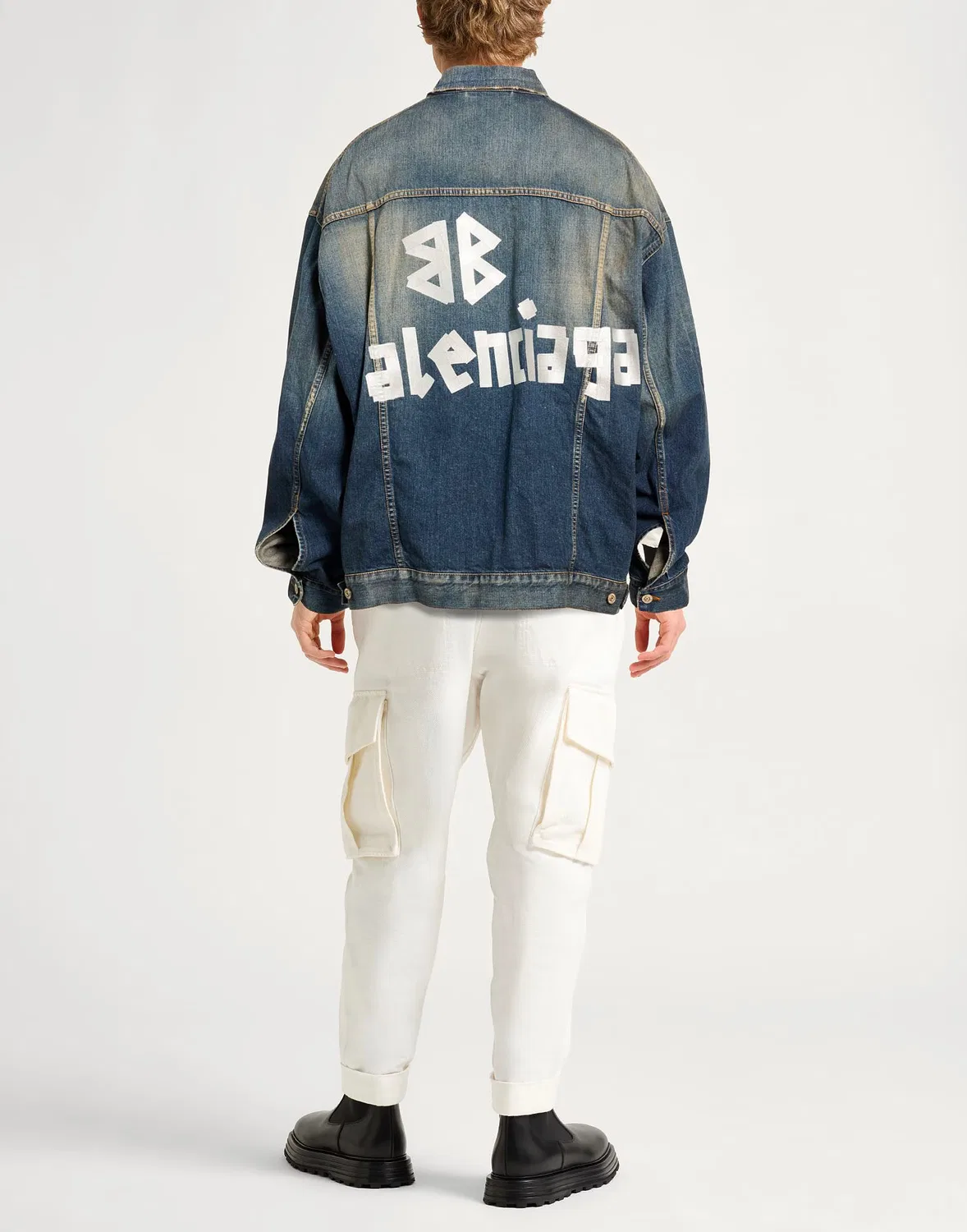 Мужская джинсовая куртка-тракер с потертостями Balenciaga, синий — фото 3