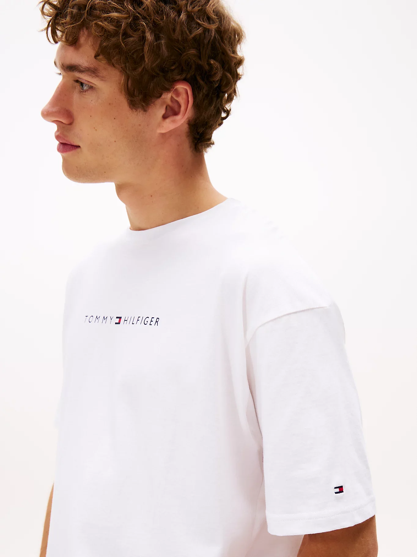 Футболка Tommy Hilfiger TH Original Logo Relaxed Lounge, белый оптический — фото 3