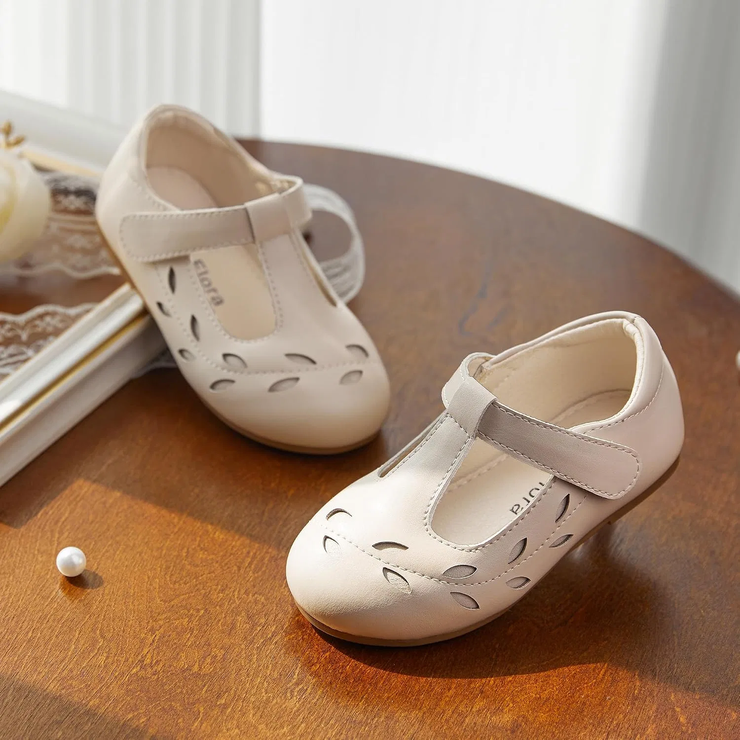 Детские туфли-оксфорды для девочек Felix & Flora, Beige — фото 2
