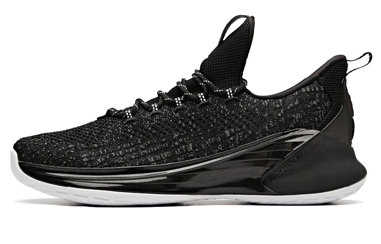 

Баскетбольные кроссовки KT4 мужские низкие черные/белые Anta