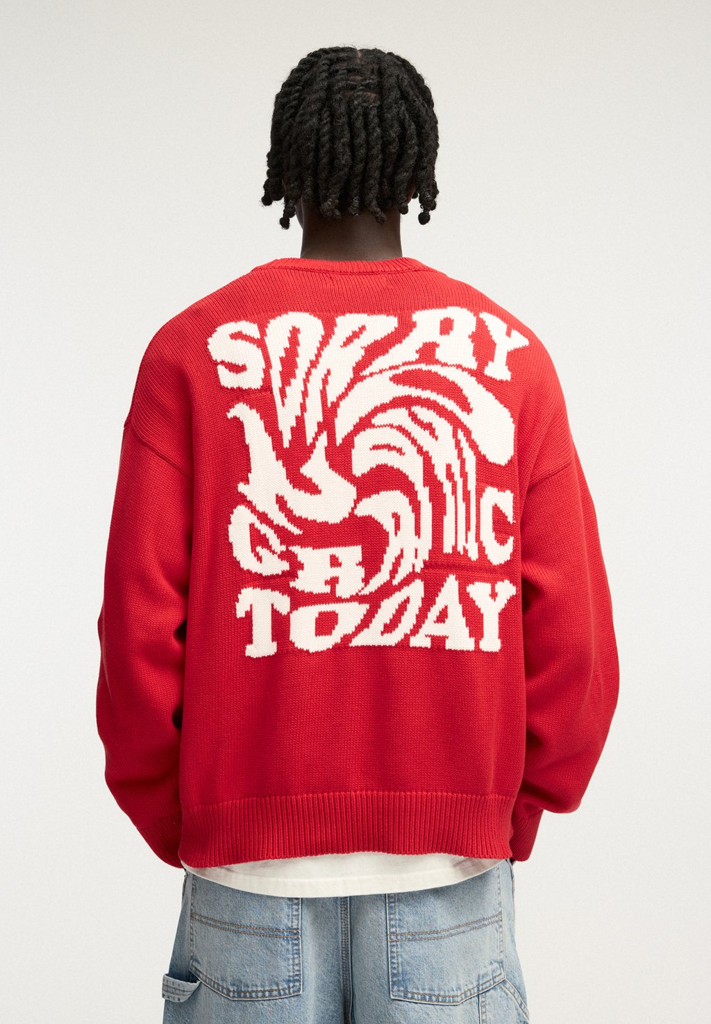 

Свитер WITH GRAPHIC PULL&BEAR, красный