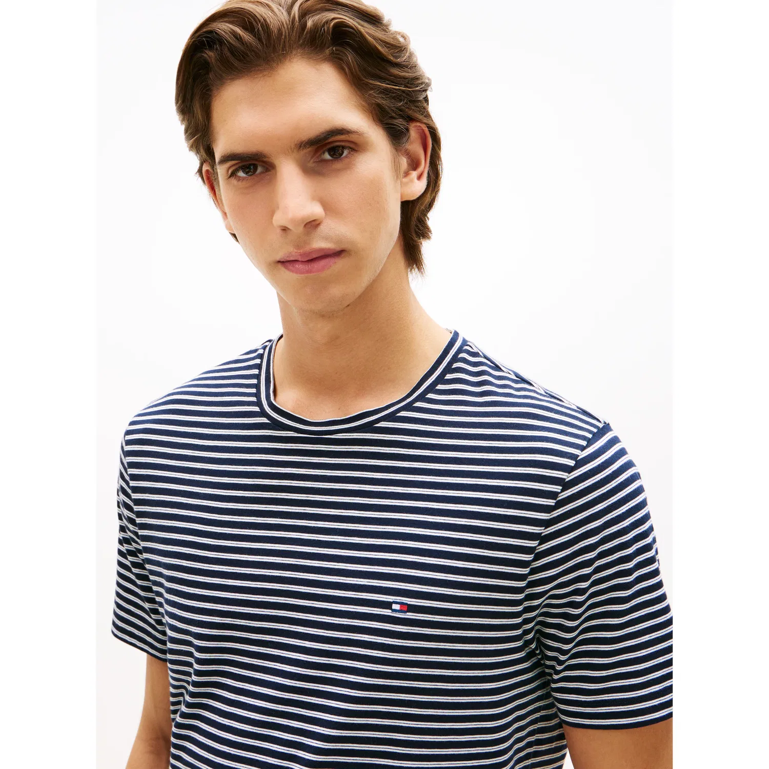 Мужская хлопковая футболка с полосками Tommy Hilfiger, Desert Sky/Ecru Stripe — фото 2