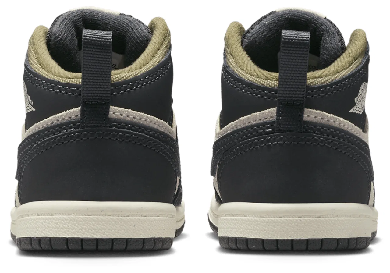Кроссовки для мальчиков Jordan 1 Mid SE, цвет Light Orewood/Off Noir/Medium Olive — фото 2