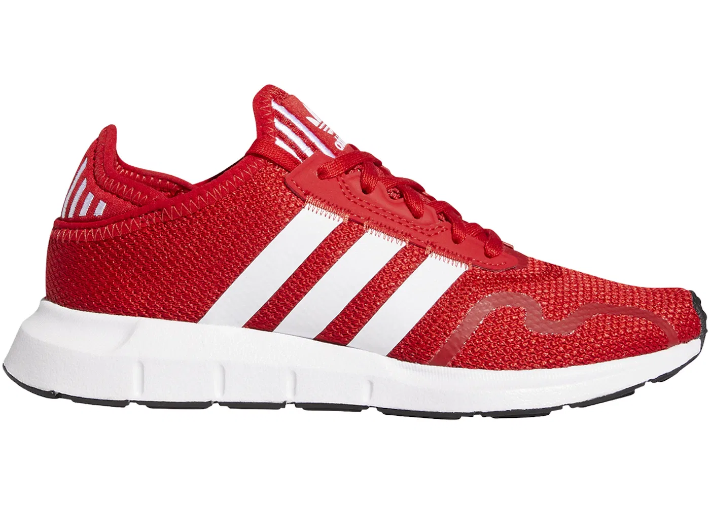 Детские кроссовки для мальчиков повседневные Adidas Swift Run, Scarlet/Cloud White/Core Black