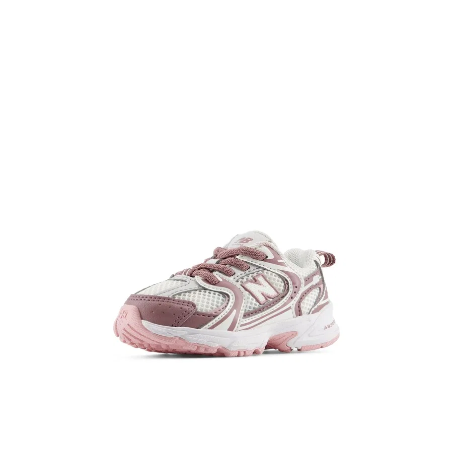 Кроссовки New Balance '530' цвета маджента
