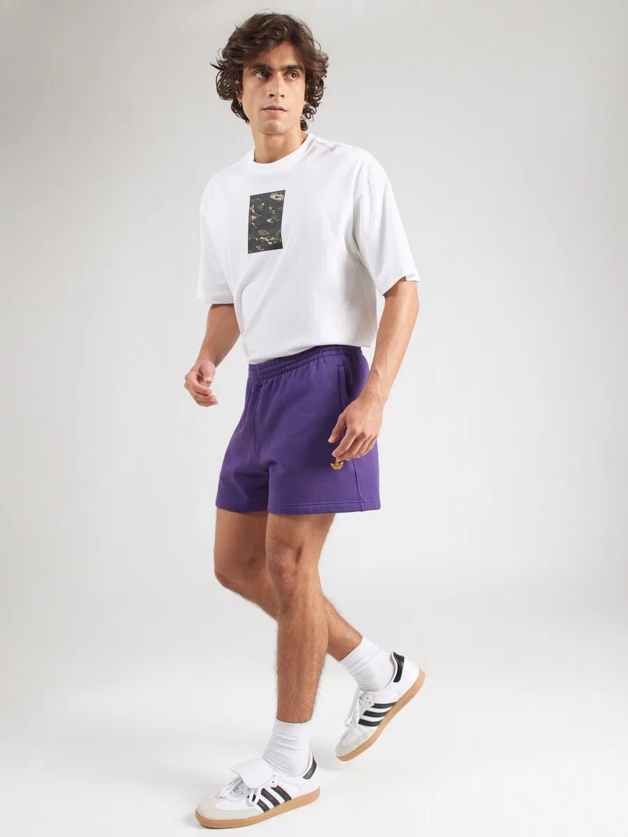 Шорты ADIDAS ORIGINALS Regular Pants 'ESS' в цвете Blackberry — фото 2