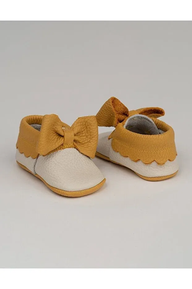 Детские мокасины для девочек с текстурированным верхом Bobby cream-mustard double color natural leather moccasin Beybium, Hardal — фото 4