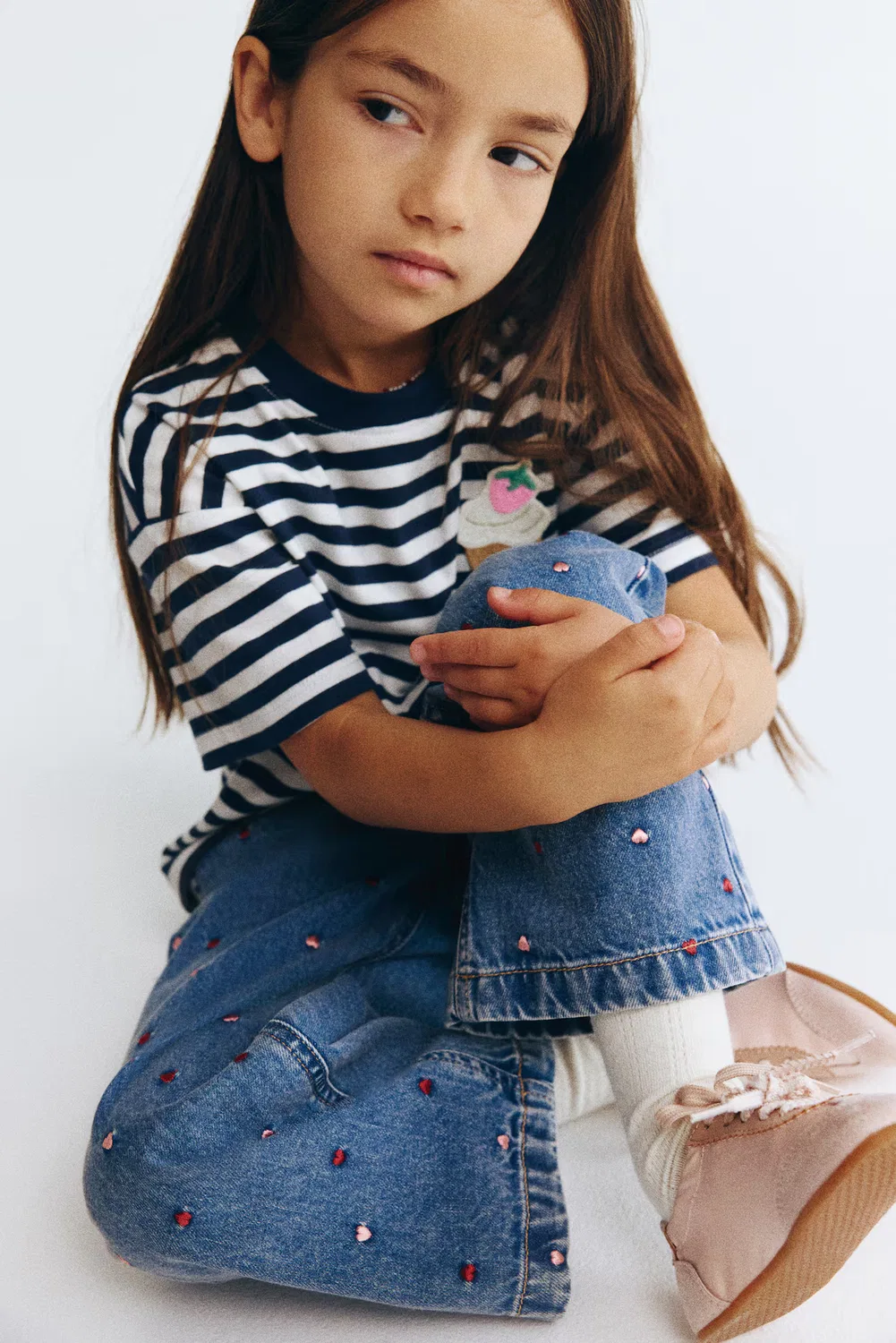 Джинсы с широкими штанинами и поясом-кулиской H&M, Denimblau/Herzen — фото 2