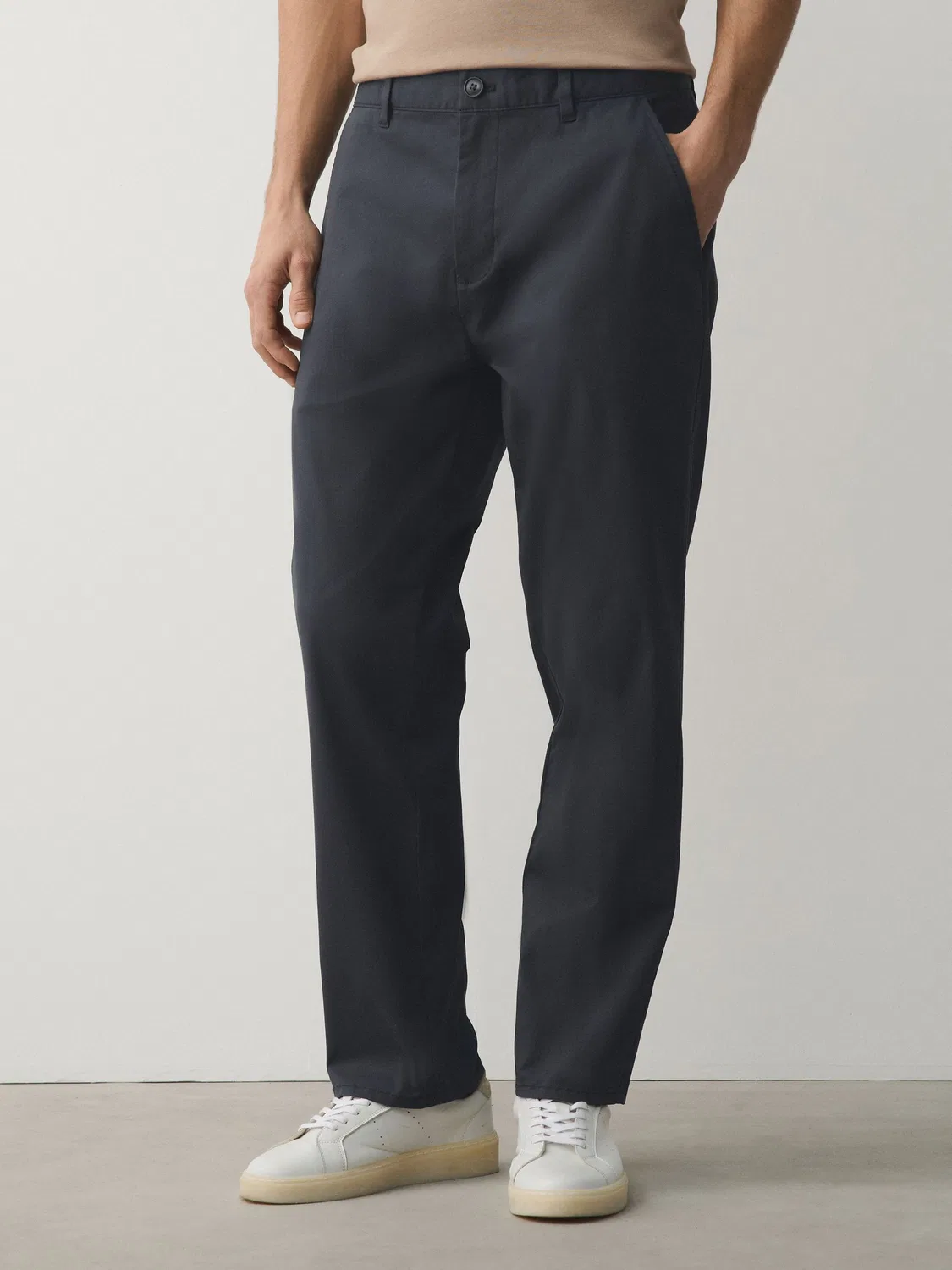 Брюки чинос прямого кроя Next, цвет угольно-серый