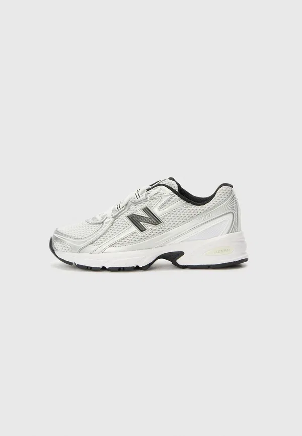 Кроссовки дышащие New Balance, серебристый