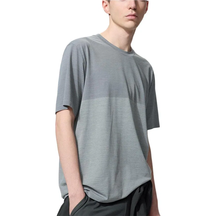 Футболка SS26 Unisex Gray с круглым вырезом UNIQLO