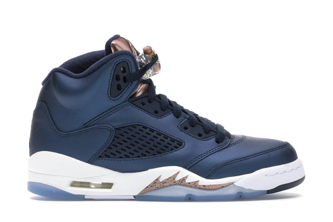 Детские кроссовки Lifestyle Jordan 5 Retro, Obsidian/White-Metallic Red Bronze-Bright Grape