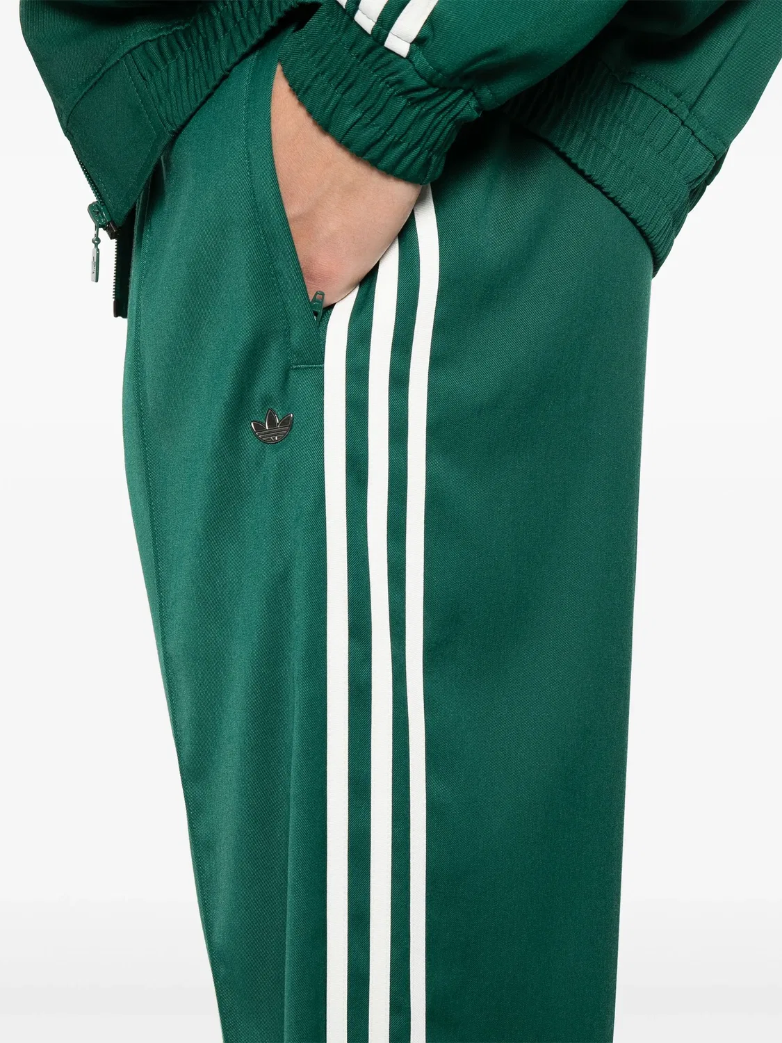 Легкие спортивные брюки из переработанного полиэстера Adidas, зеленый — фото 3