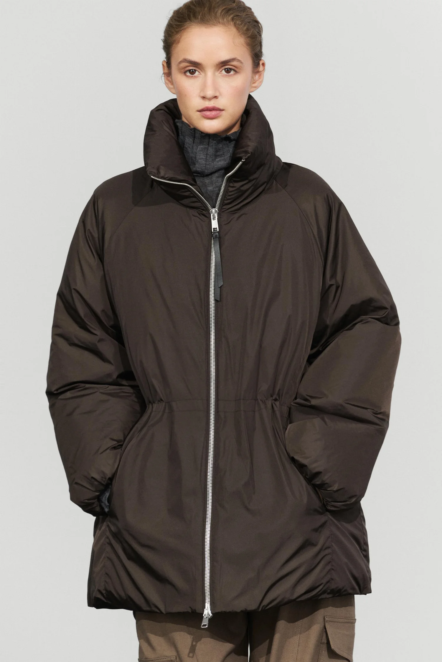 Пуховик Massimo Dutti With Gathered Detail, коричневый — фото 2
