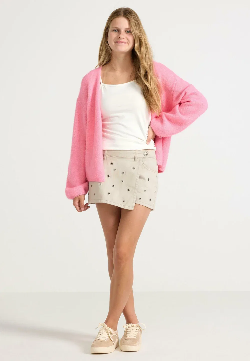 Твиловые шорты с заклепками - джинсовые шорты Lindex, Light Beige
