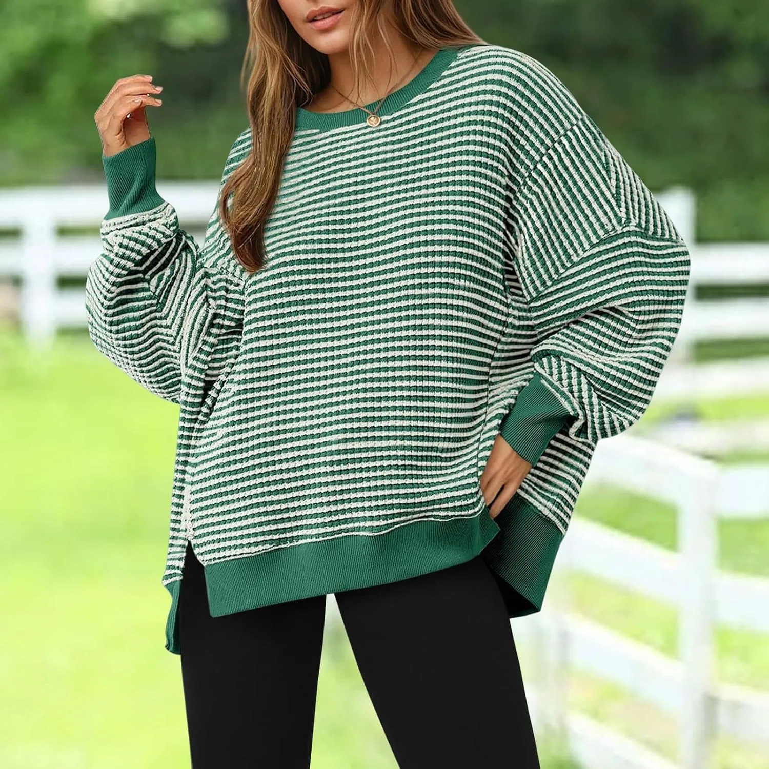 Женский свободный свитшот с принтом в полоску, Oversized Striped Sweatshirt, чёрно-/зелёный — фото 2