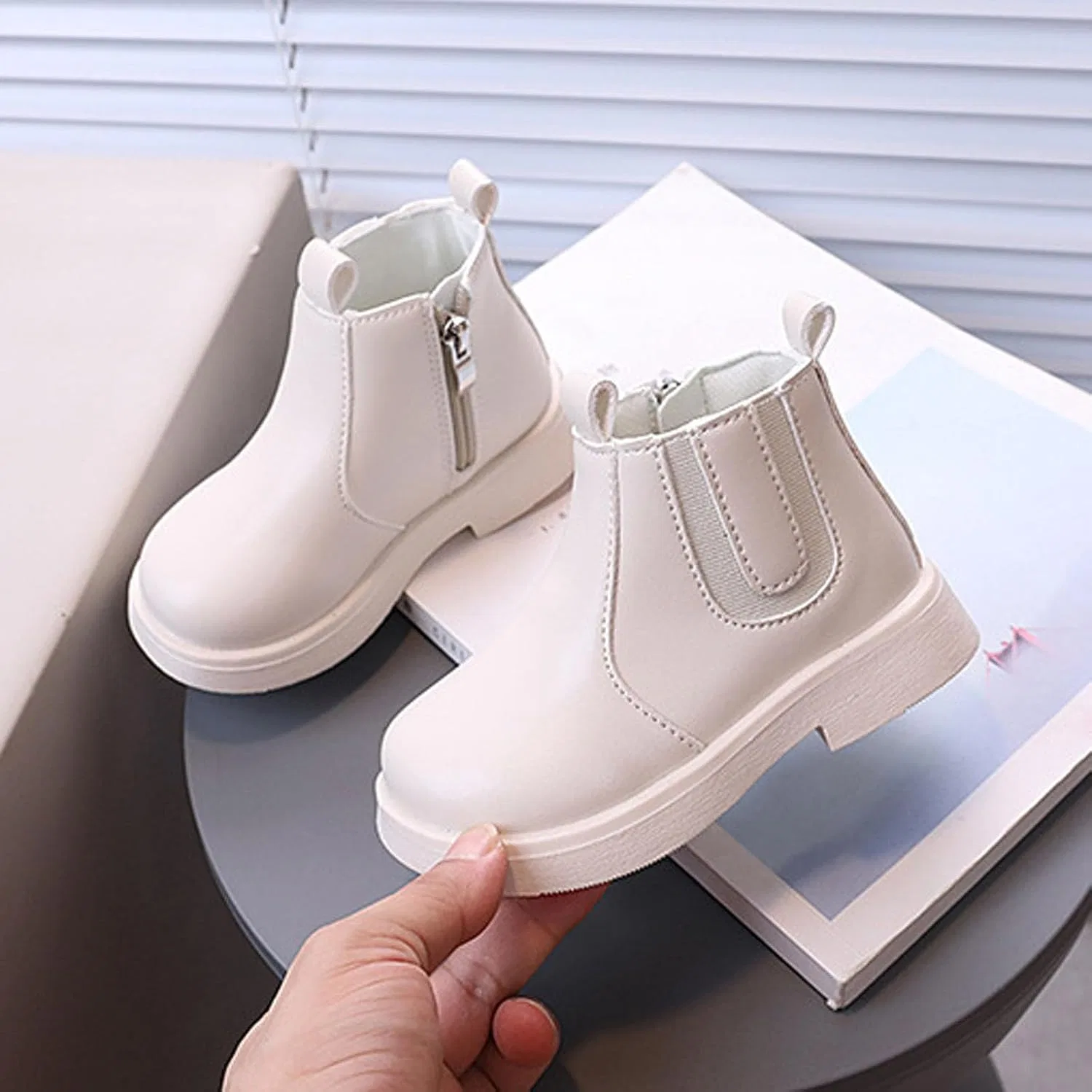 Детские ботинки для девочек с боковой молнией Girl Boots Kids SHOPESSA, Black — фото 2