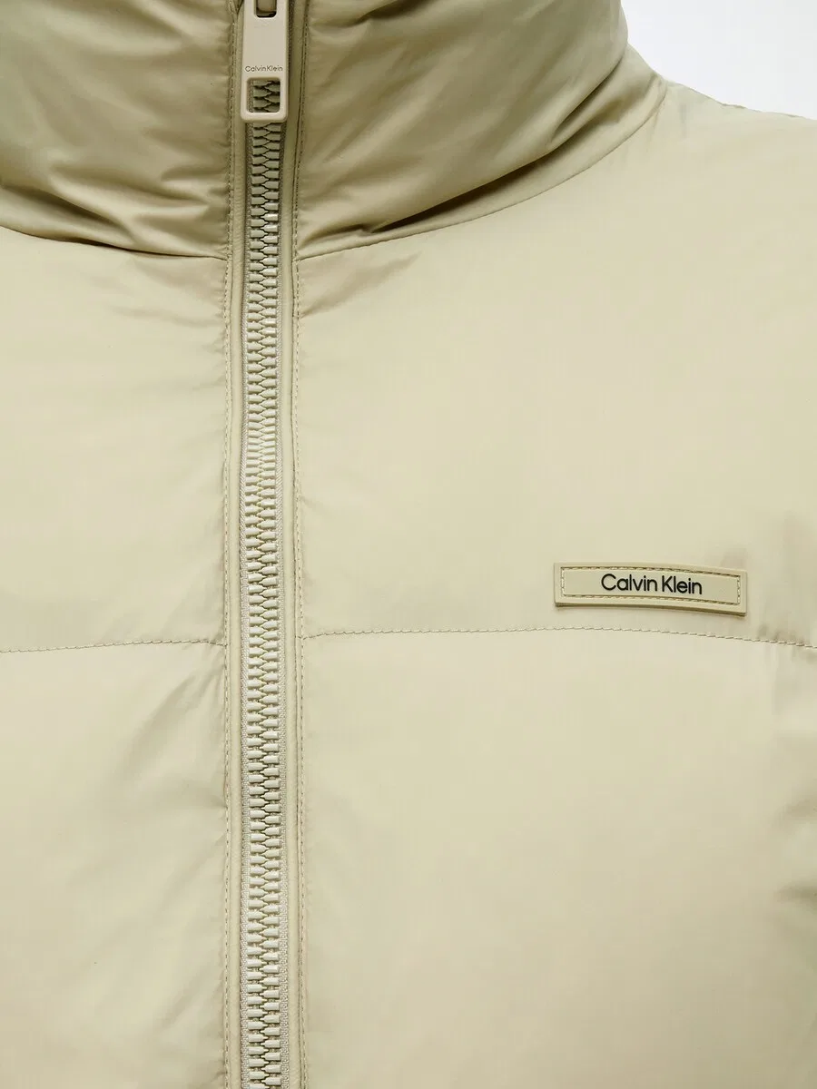 Зимняя куртка Calvin Klein пастельно-зеленого цвета — фото 3