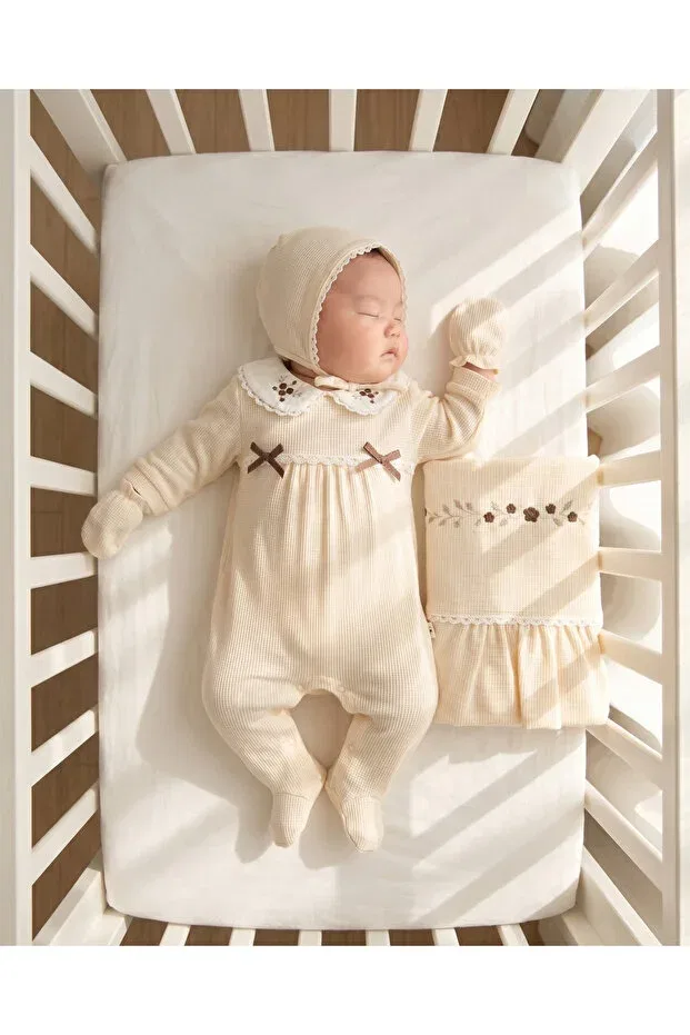 Детский комплект для выписки из роддома из органического хлопка Mert Baby, Natural
