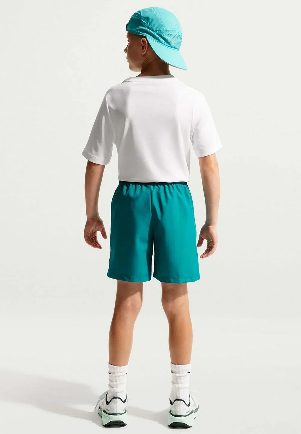 Шорты для детей постарше - спортивные шорты Nike Performance, Bright Spruce White — фото 2