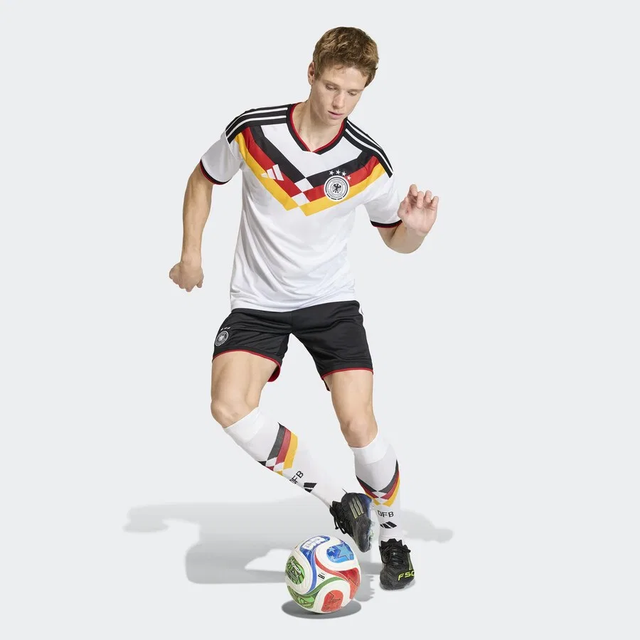 Футболка ADIDAS PERFORMANCE 'Deutschland 26 Home' белого цвета — фото 4