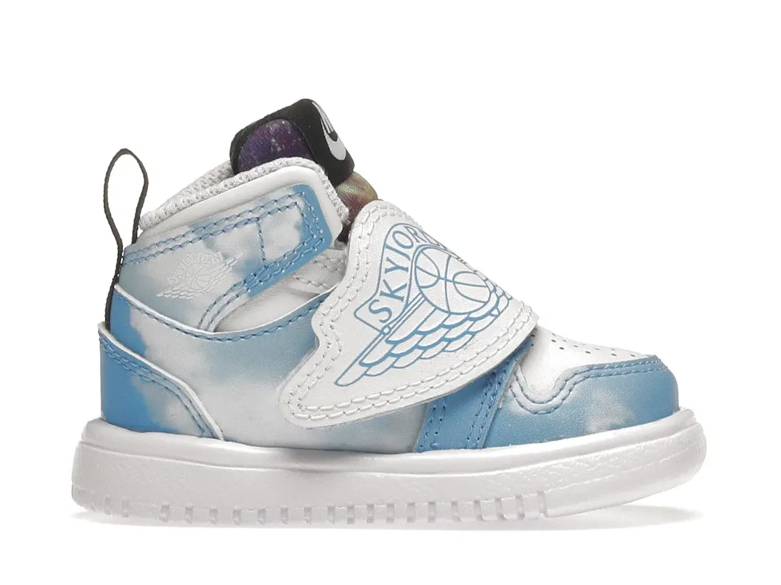 Детские кроссовки Lifestyle Jordan Sky Jordan 1 Jordan, University Blue/White-Black